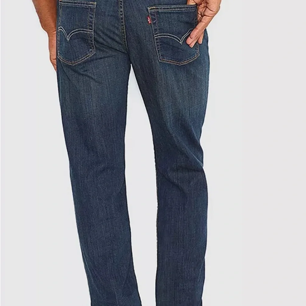 Levi's Men's Dark Blue Jeans - Picture 2 of 12